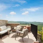 Luxury Vila