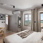 Luxury Vila